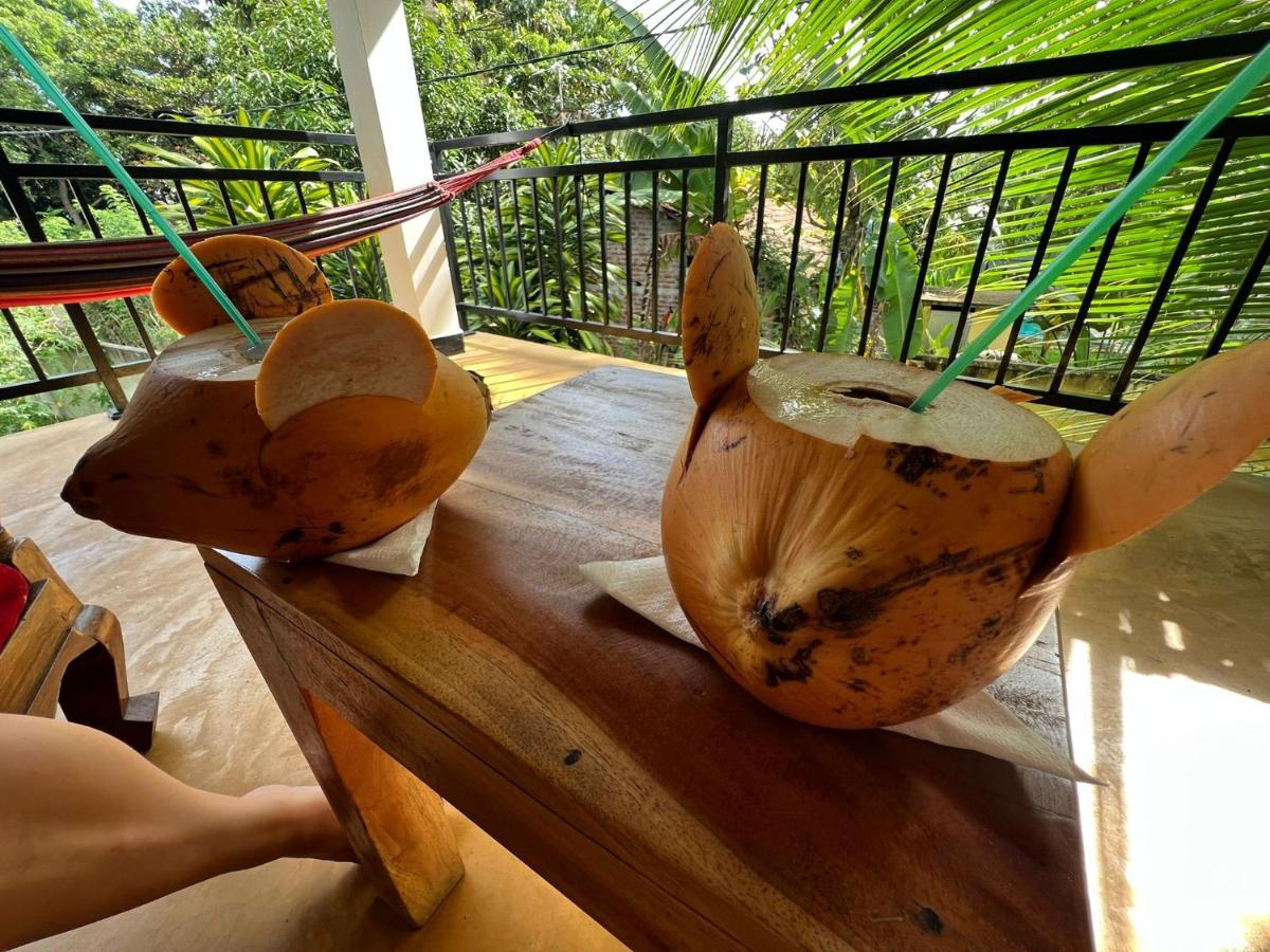 Relax Beach House Тангалла Экстерьер фото