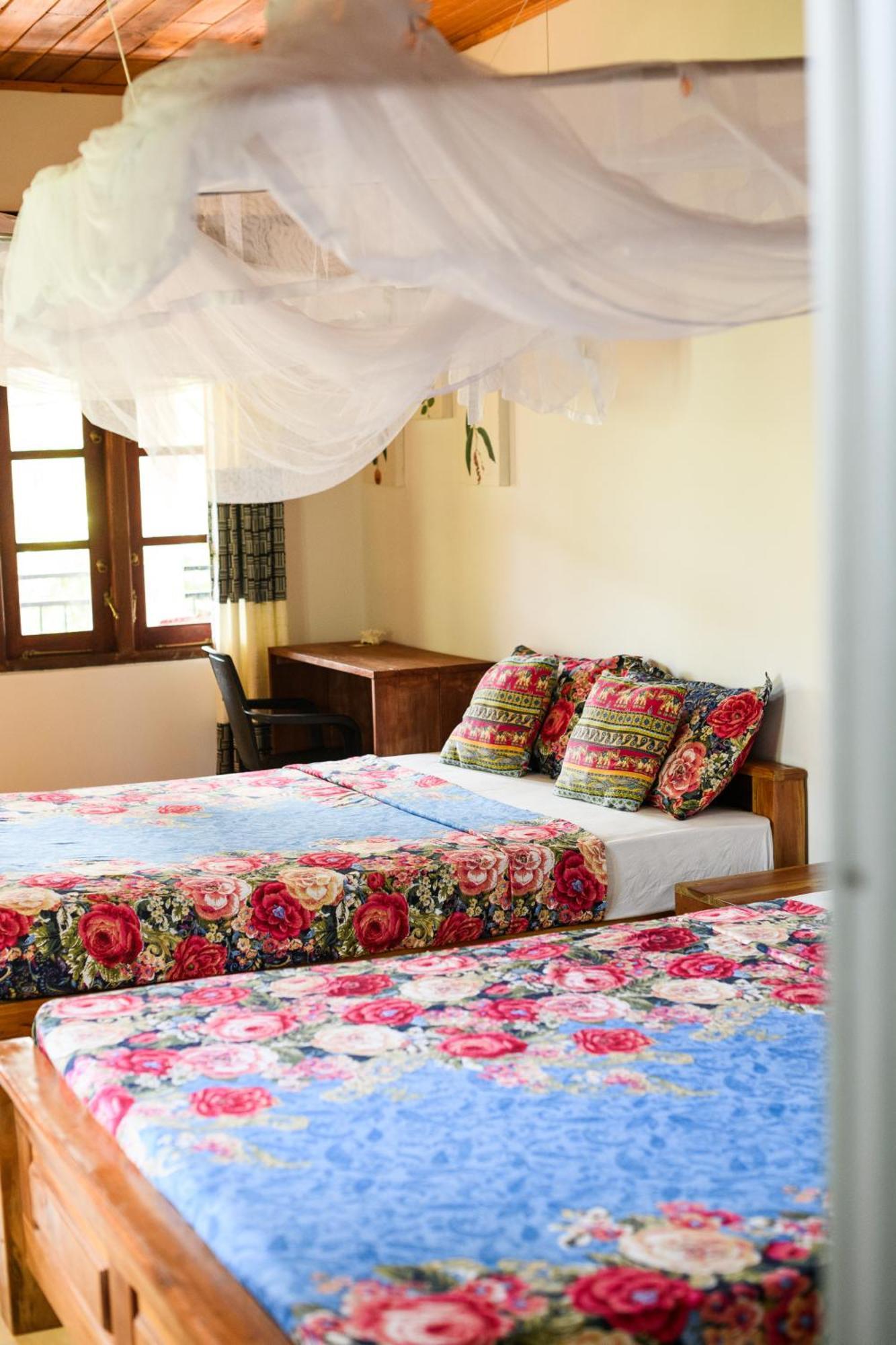 Relax Beach House Тангалла Экстерьер фото