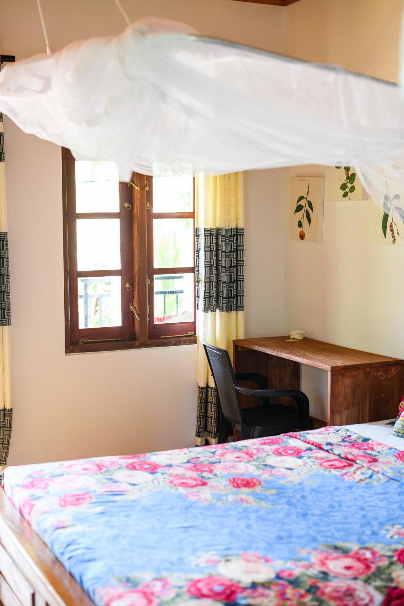 Relax Beach House Тангалла Экстерьер фото