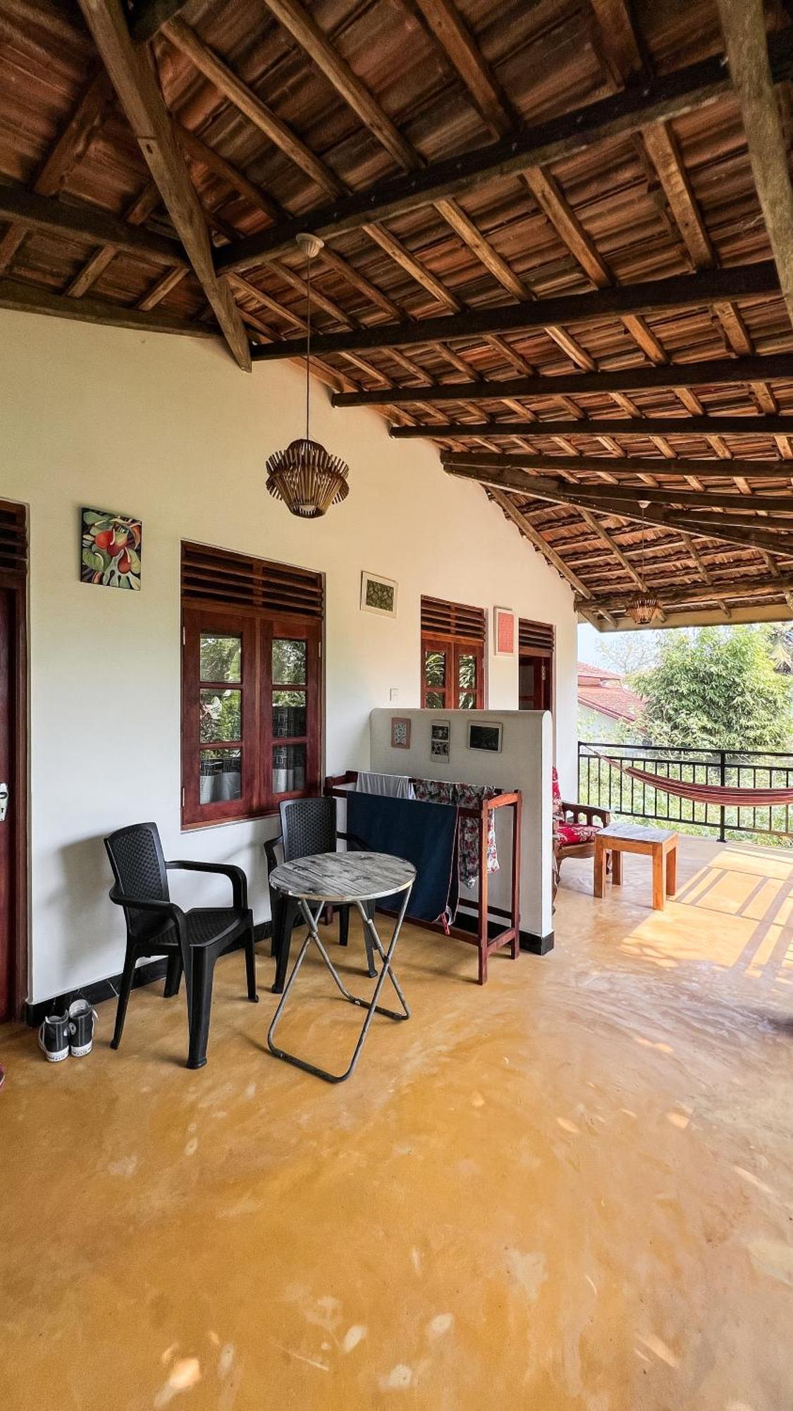 Relax Beach House Тангалла Экстерьер фото