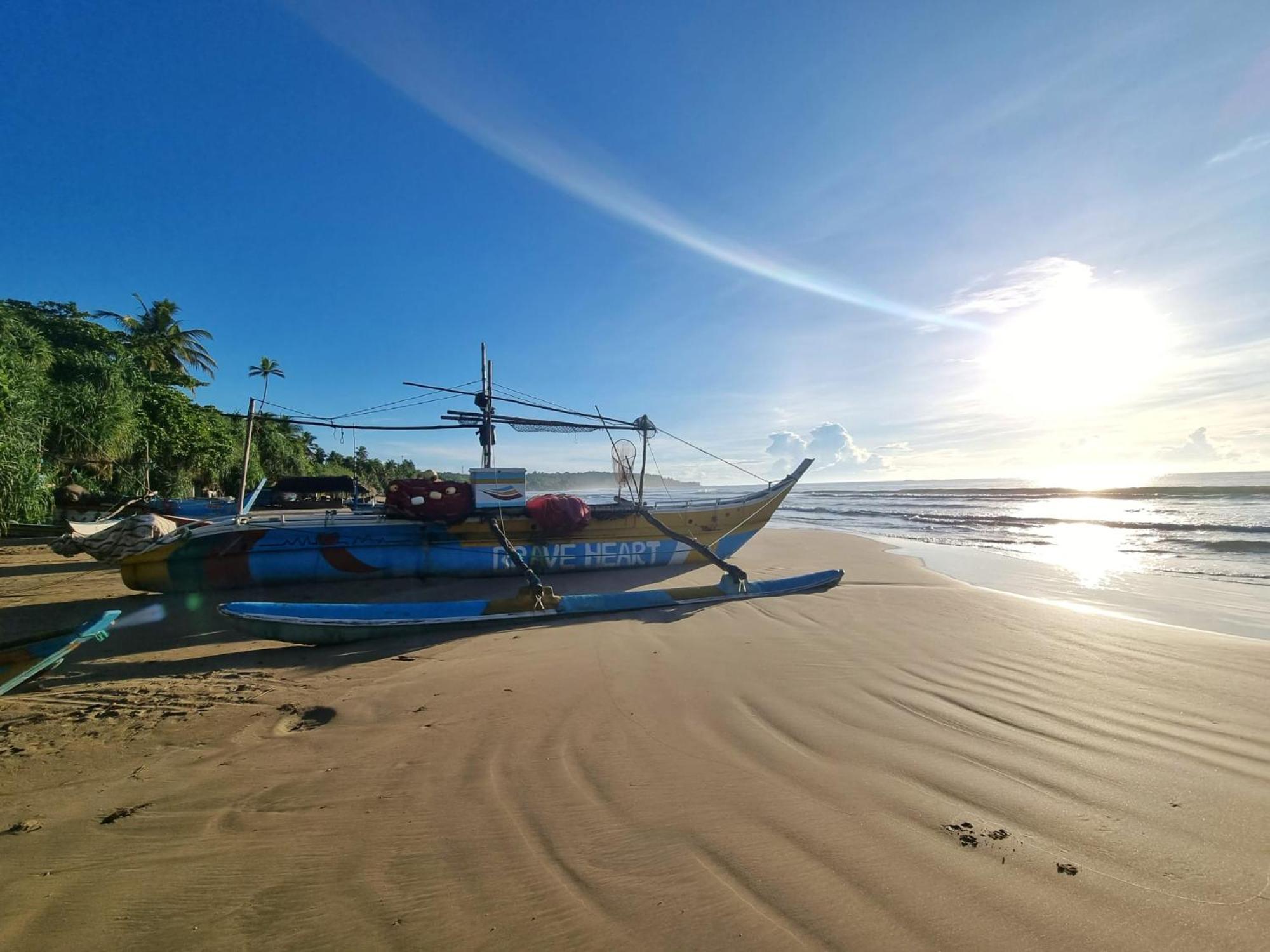 Relax Beach House Тангалла Экстерьер фото